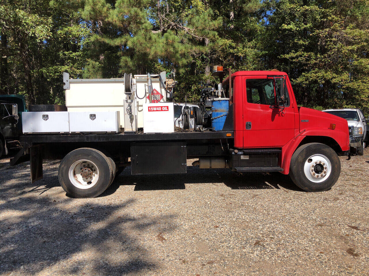 1999 FREIGHTLINER FL70