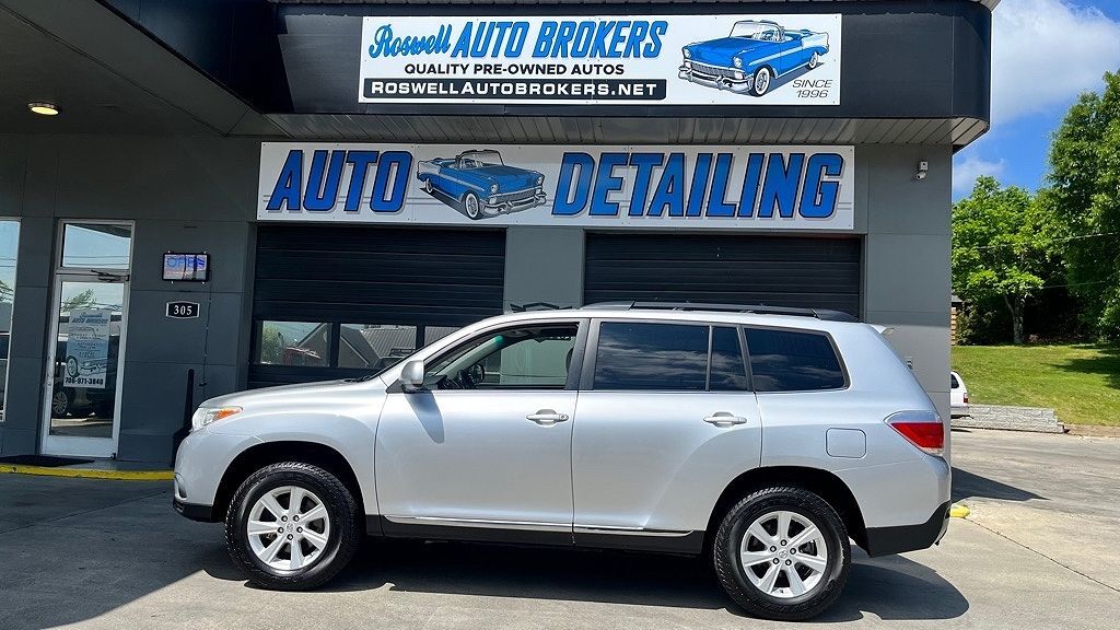 2011 TOYOTA Highlander