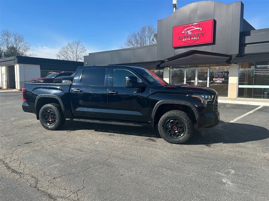 2023 TOYOTA Tundra
