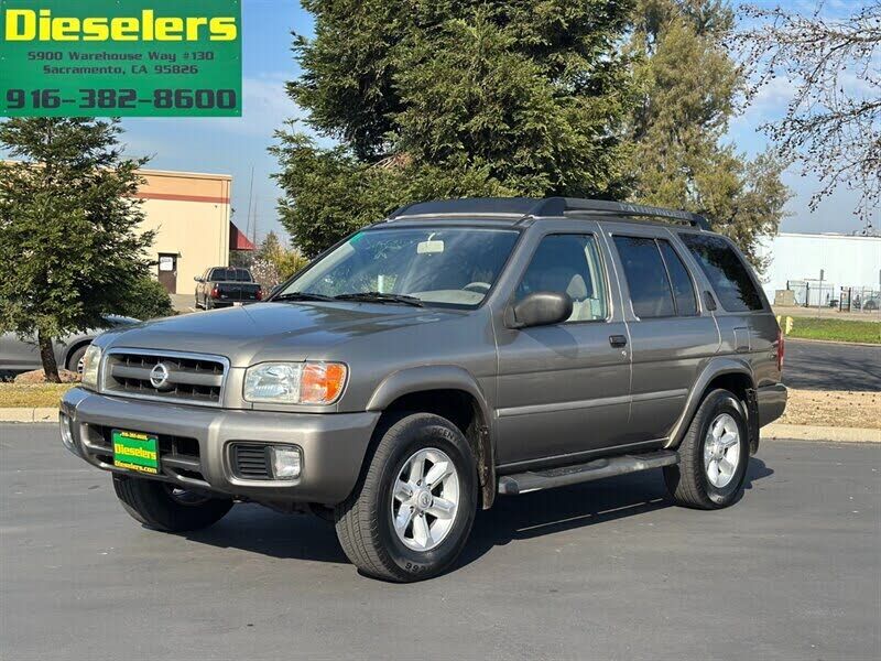 2004 NISSAN Pathfinder