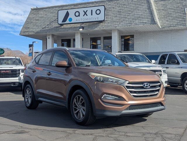 2016 HYUNDAI Tucson