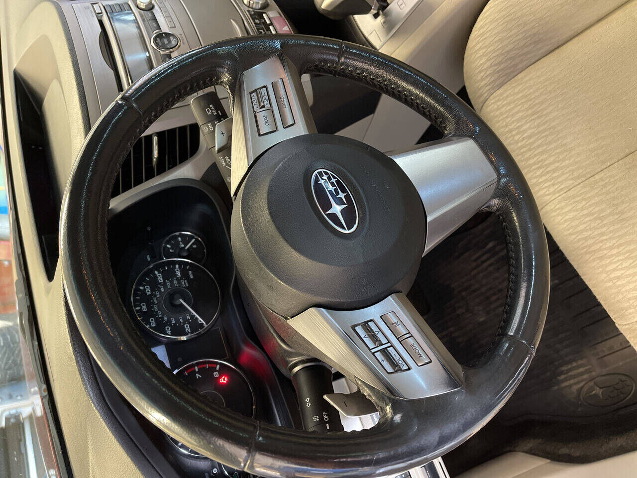 2011 SUBARU Outback