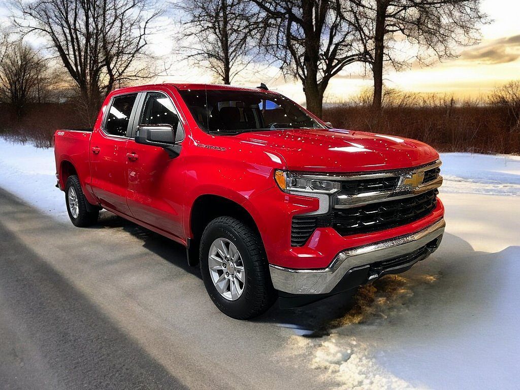2025 CHEVROLET Silverado