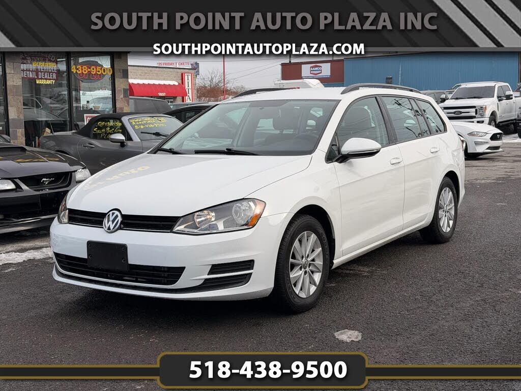 2016 VOLKSWAGEN Golf SportWagen