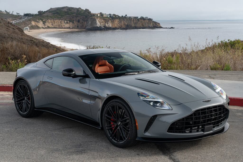 2025 ASTON MARTIN Vantage