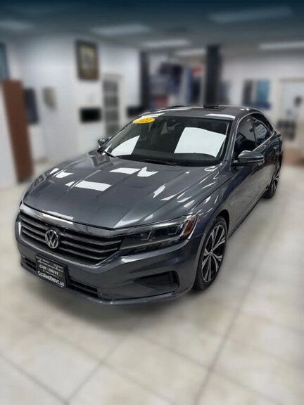 2022 VOLKSWAGEN Passat