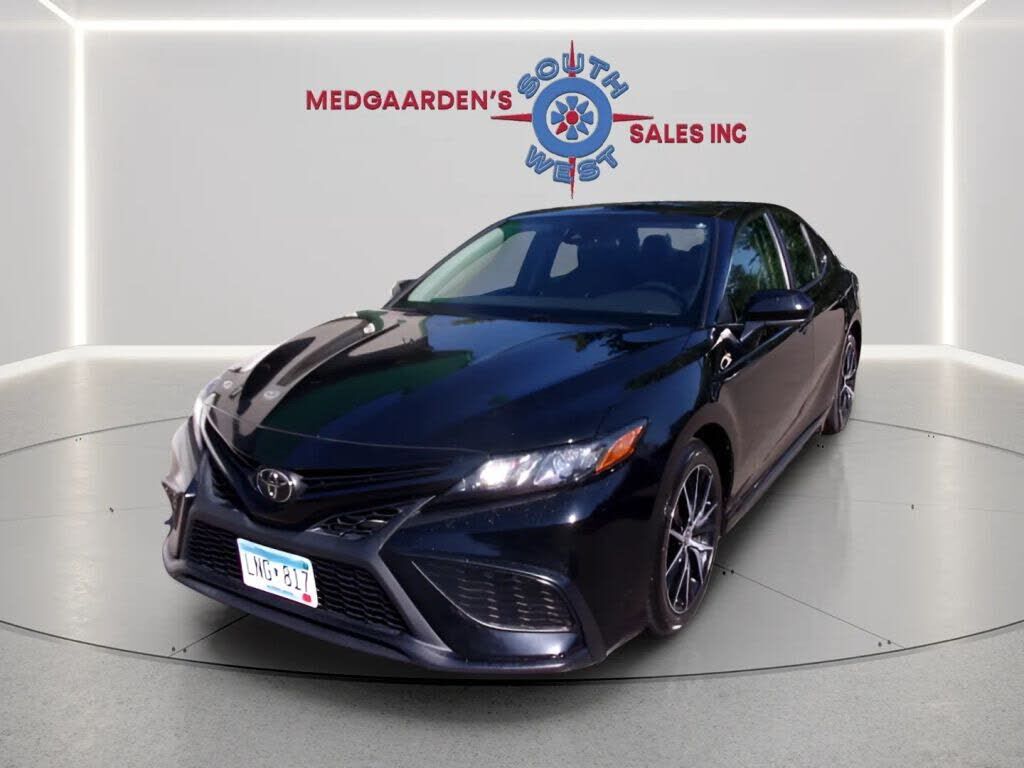 2021 TOYOTA Camry