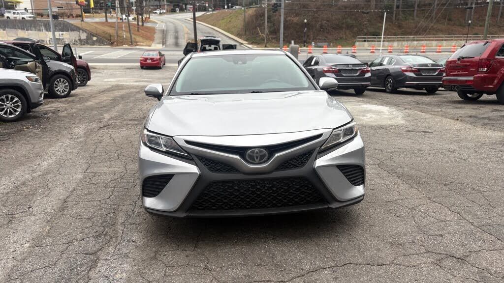 2018 TOYOTA Camry