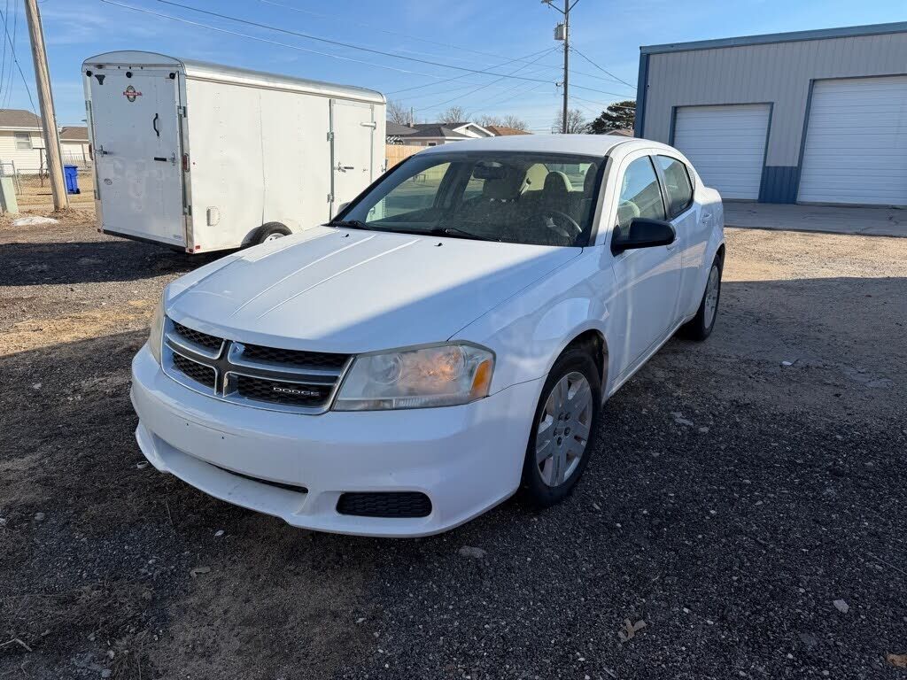 2011 DODGE Avenger