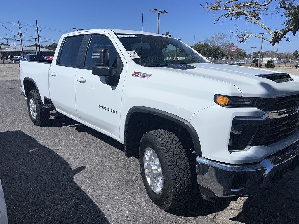 2024 CHEVROLET Silverado HD