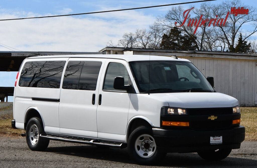 2022 CHEVROLET Express