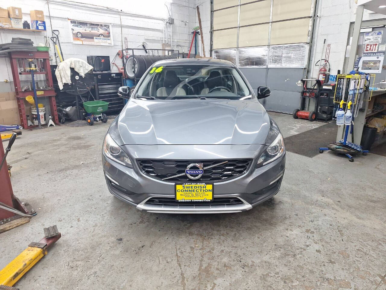 2016 VOLVO S60 Cross Country