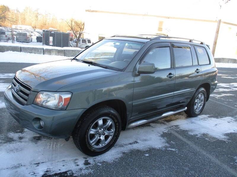 2004 TOYOTA Highlander