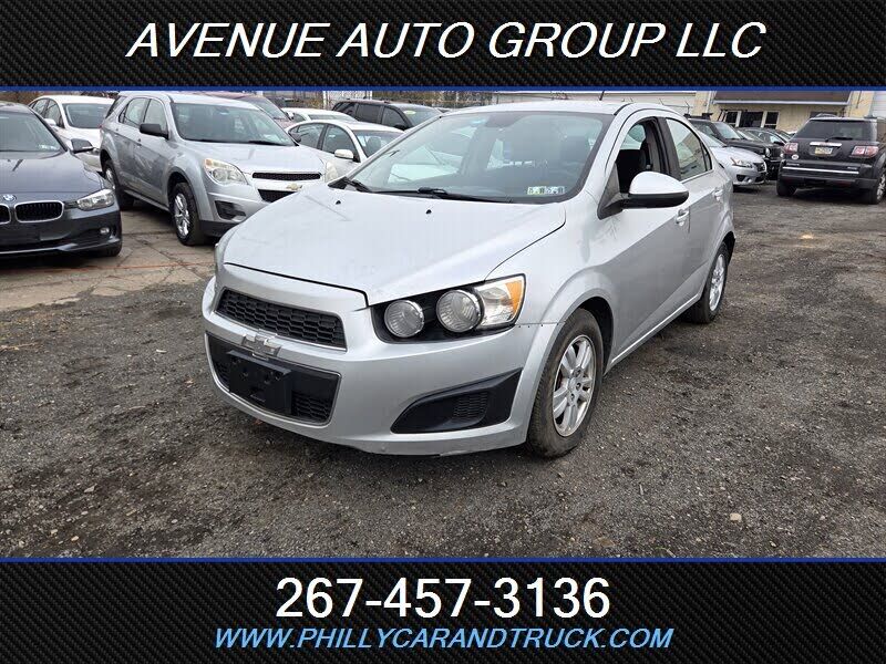 2013 CHEVROLET Sonic