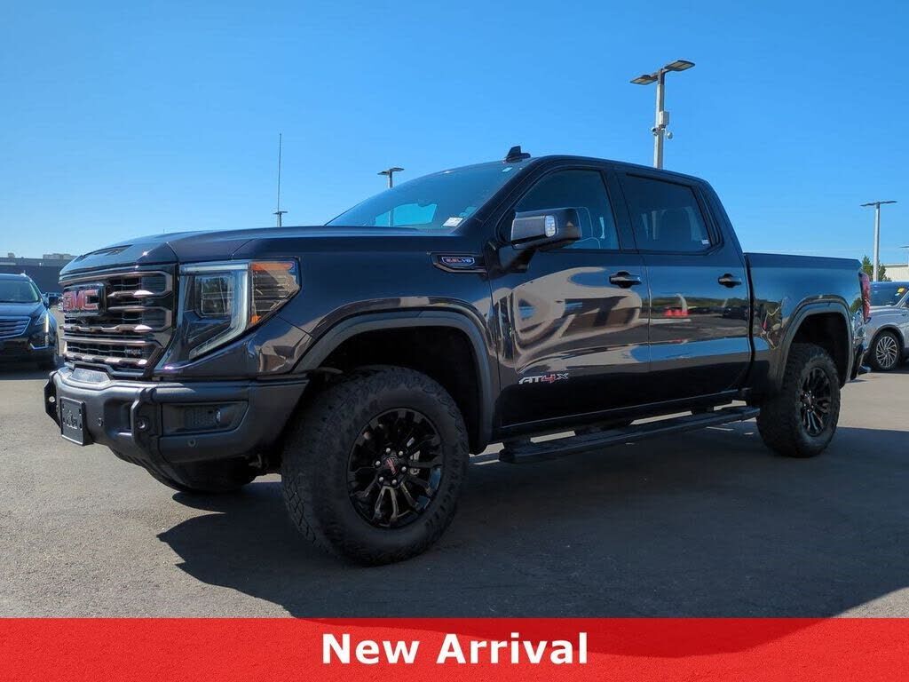 2023 GMC Sierra