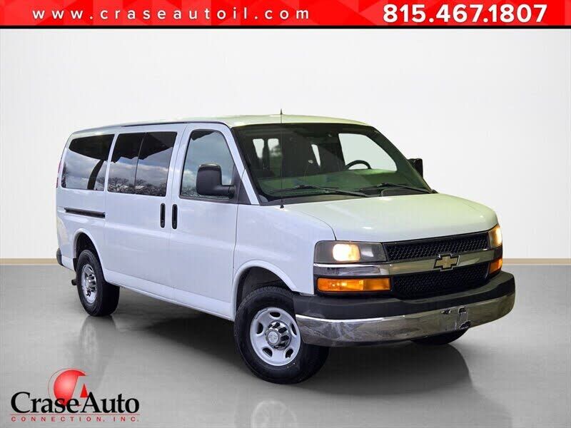 2011 CHEVROLET Express