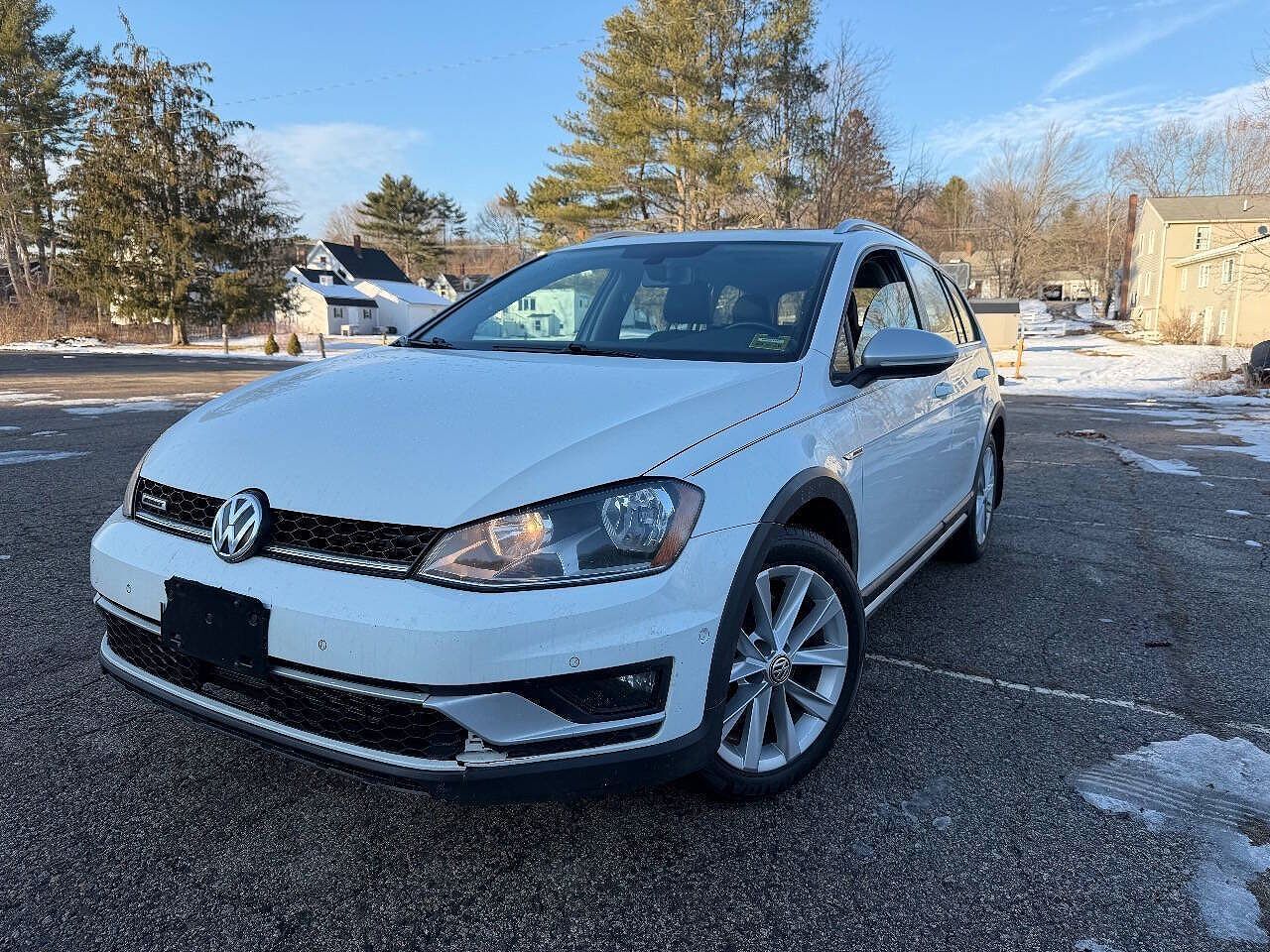 2017 VOLKSWAGEN Golf Alltrack