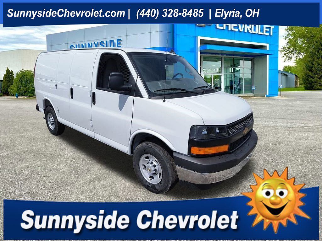 2025 CHEVROLET Express