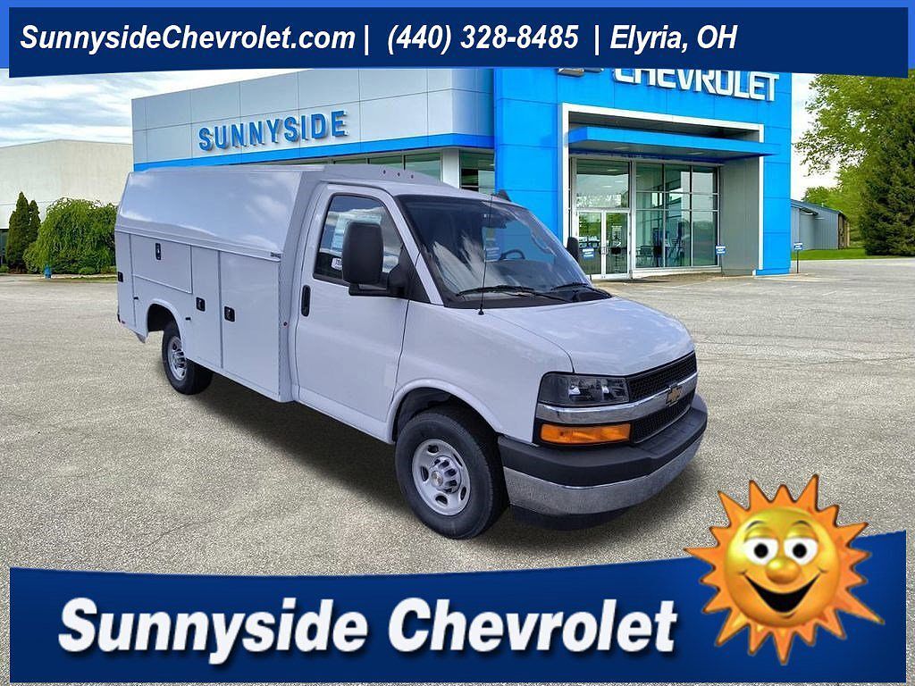 2025 CHEVROLET Express