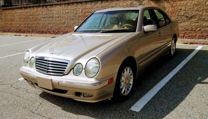 2000 MERCEDES-BENZ E-Class
