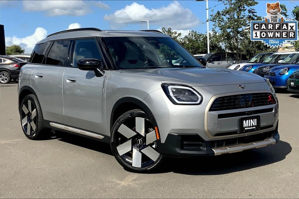 2025 MINI Countryman