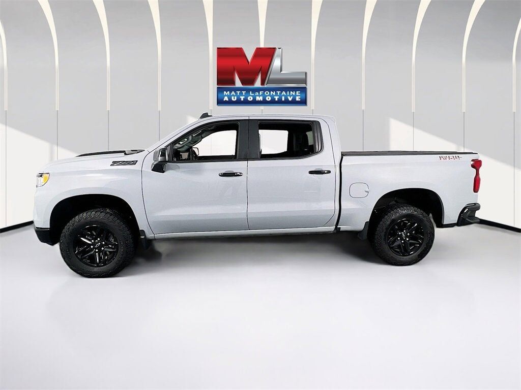 2024 CHEVROLET Silverado