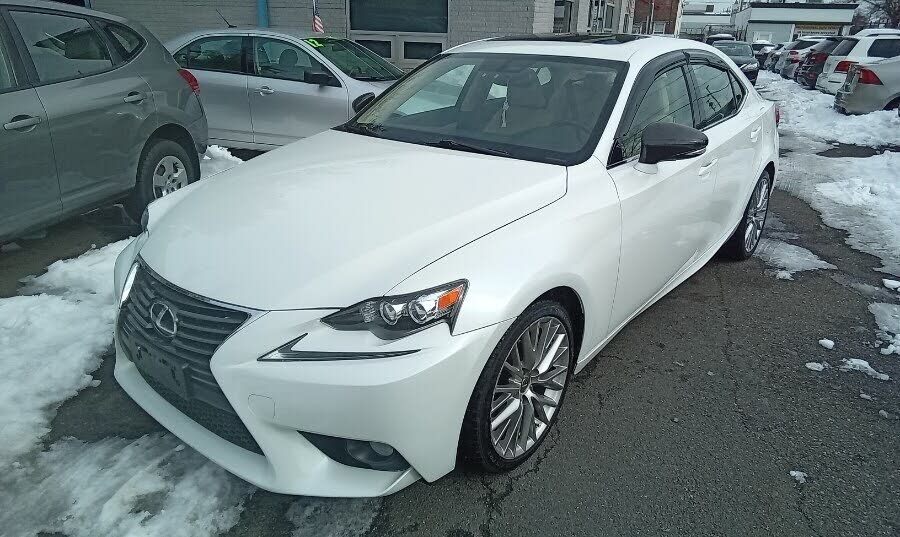 2014 LEXUS IS
