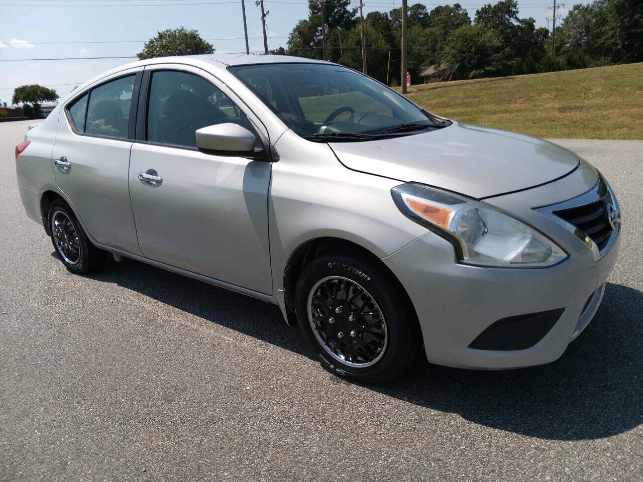 2018 NISSAN Versa