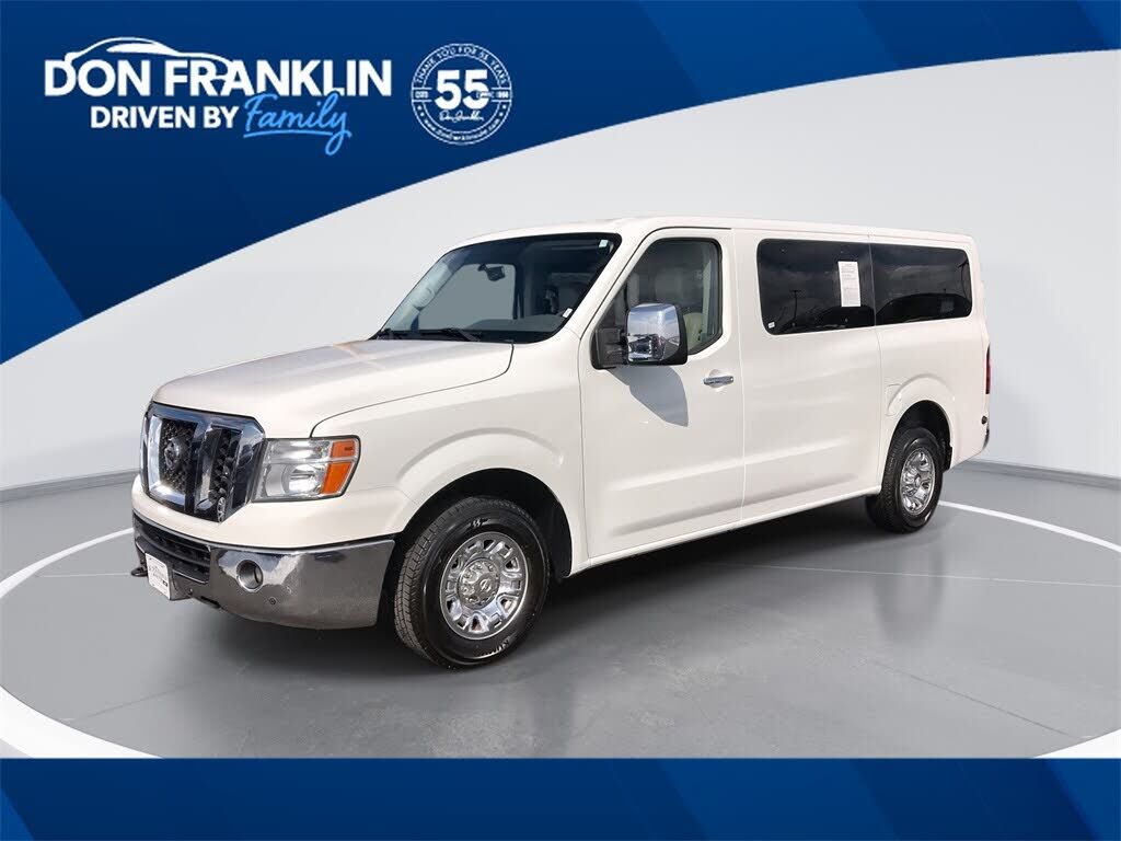 2016 NISSAN NV