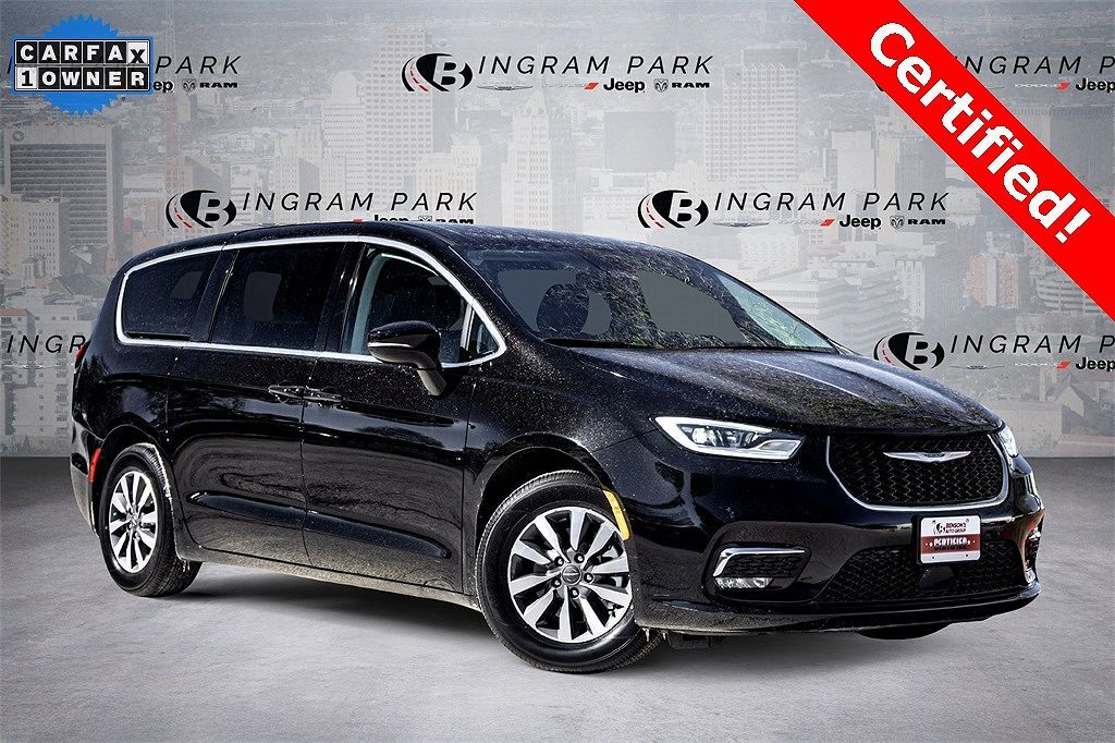 2024 CHRYSLER Pacifica