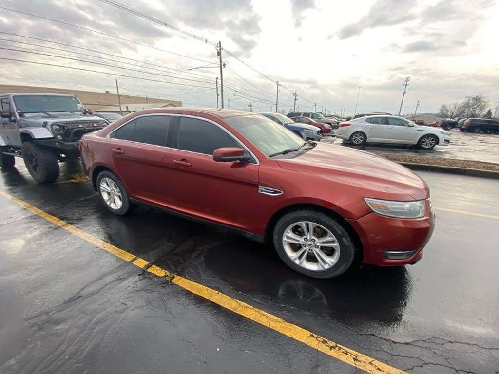 2014 FORD Taurus