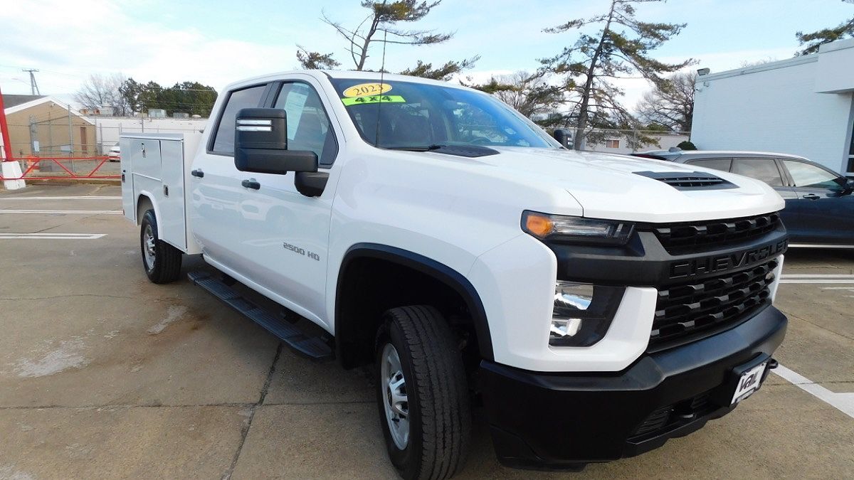 2023 CHEVROLET Silverado HD