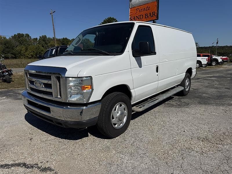 2014 FORD E-250
