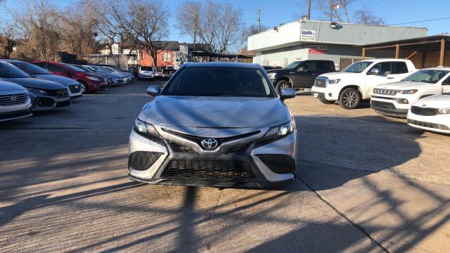 2021 TOYOTA Camry