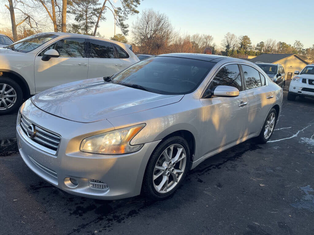 2014 NISSAN Maxima