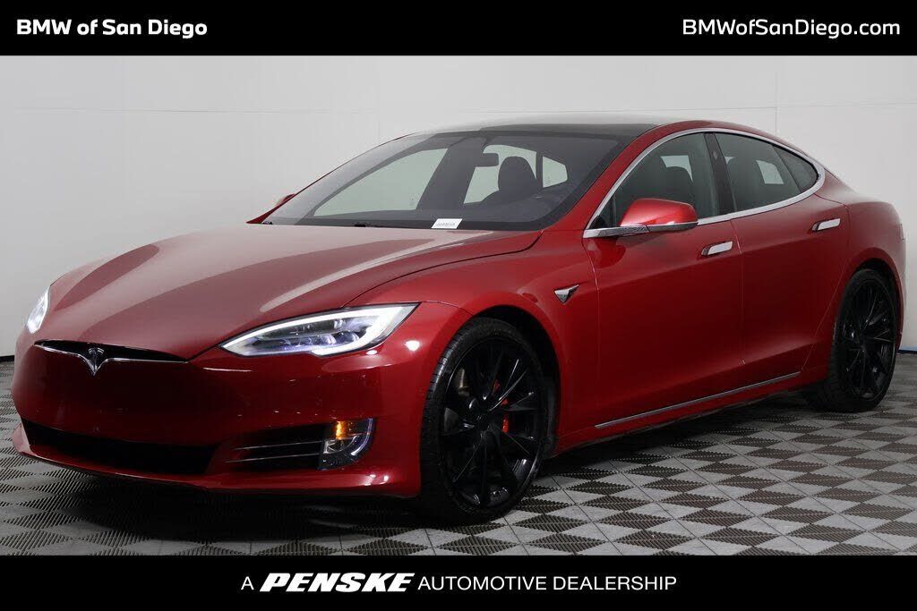 2020 TESLA Model S