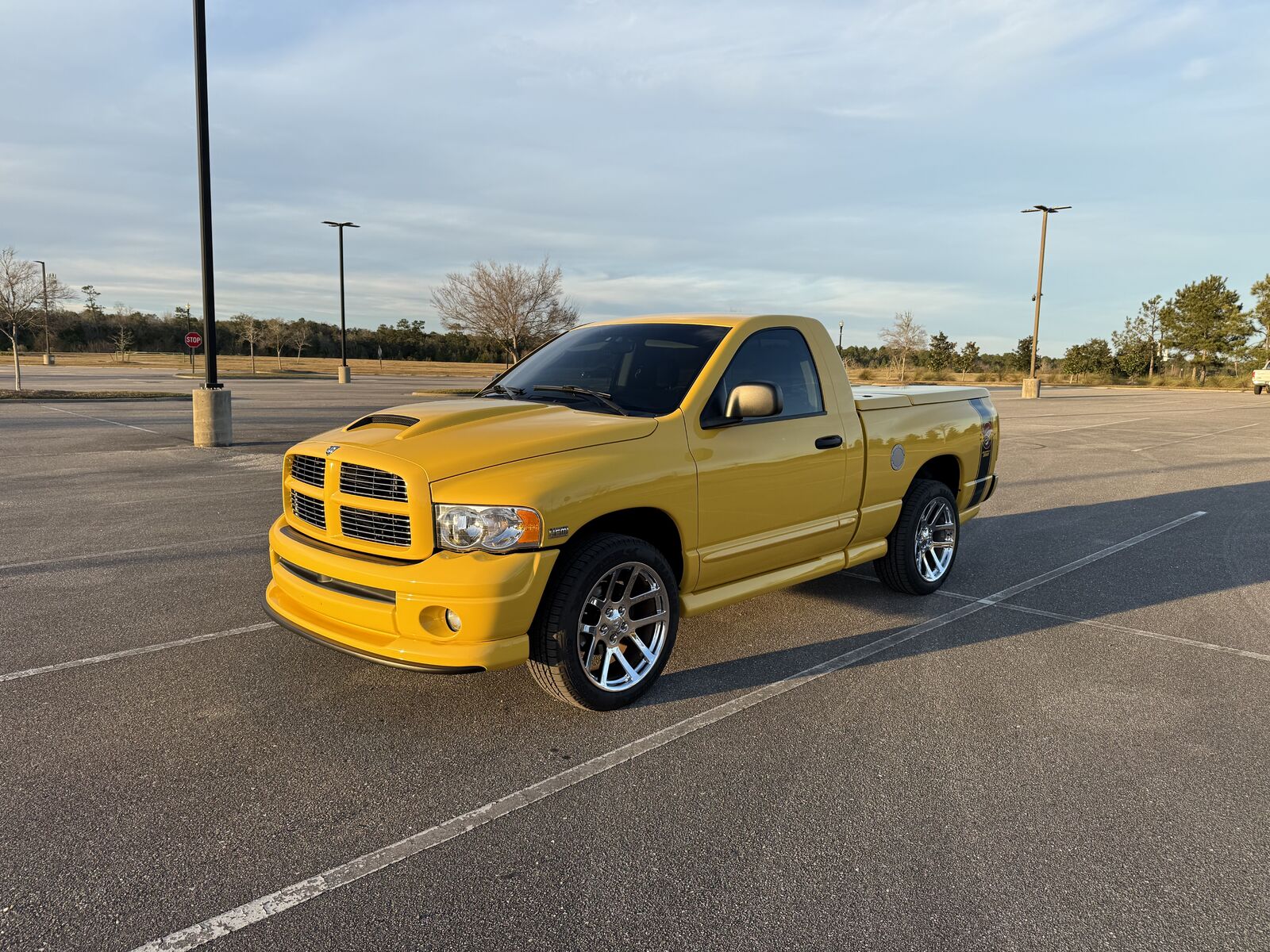 2005 DODGE Ram