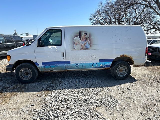 2006 FORD E-250