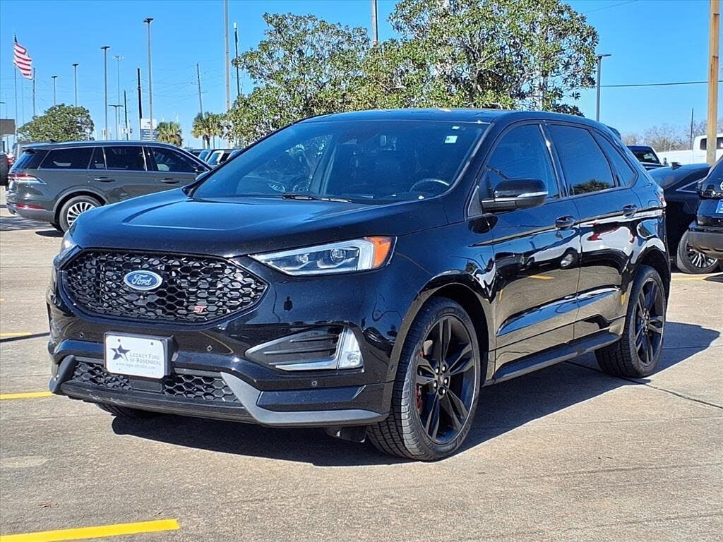 2022 FORD Edge