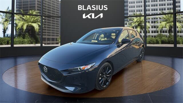 2025 MAZDA Mazda3
