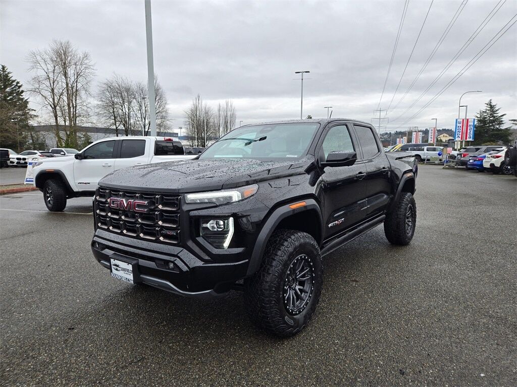 2024 GMC Canyon
