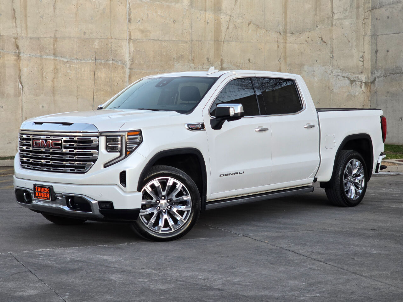 2023 GMC Sierra