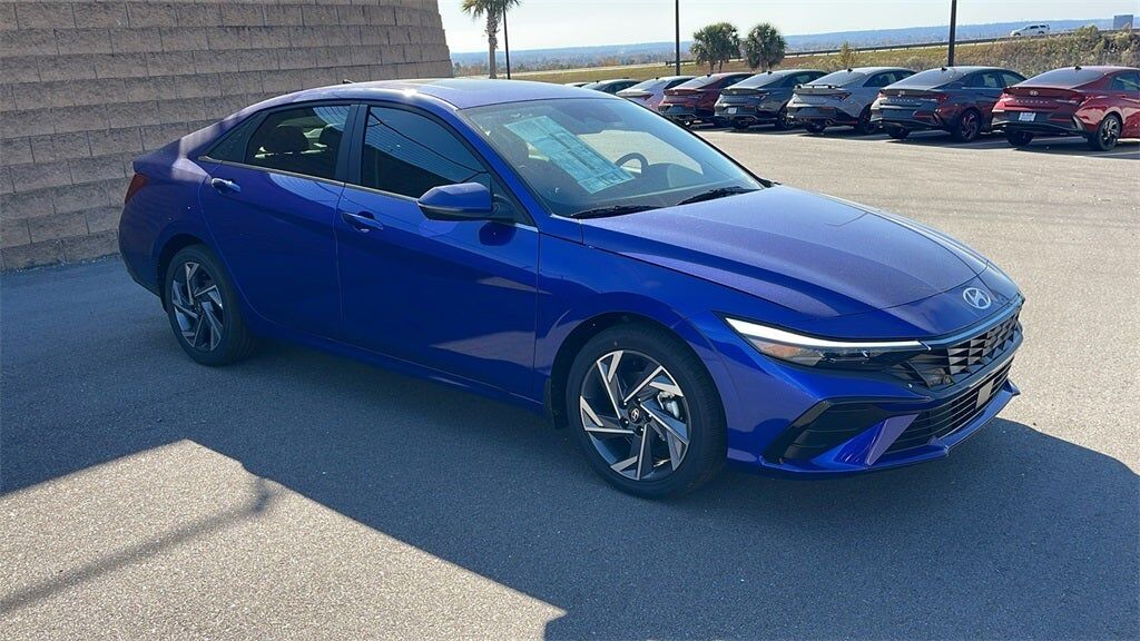 2026 HYUNDAI Elantra