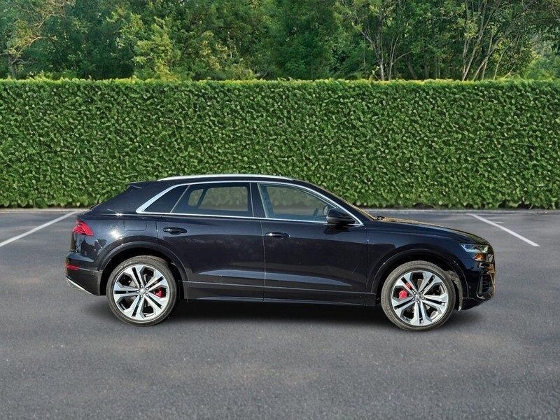 2019 Audi Q8