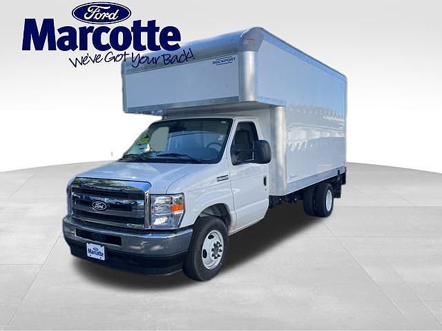 2026 FORD E-350