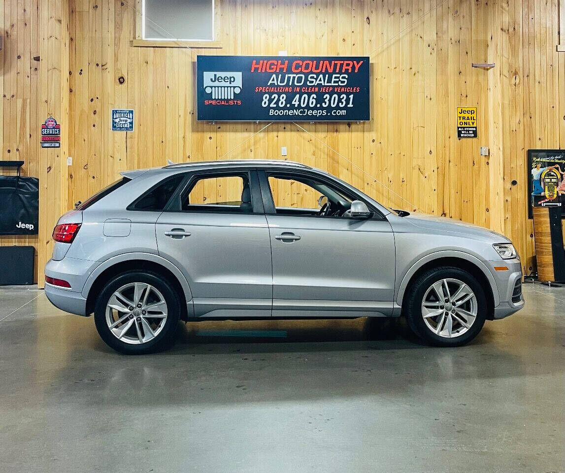2017 AUDI Q3