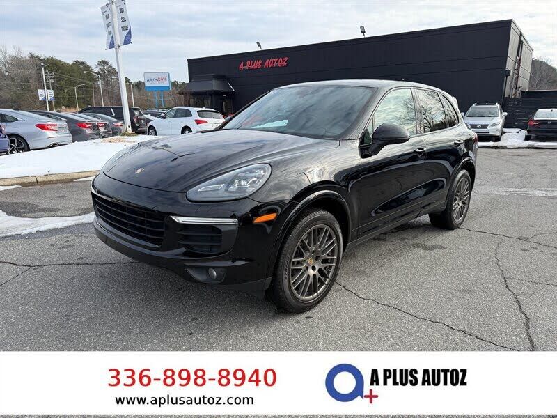 2018 PORSCHE Cayenne