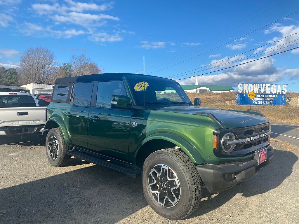 2023 FORD Bronco