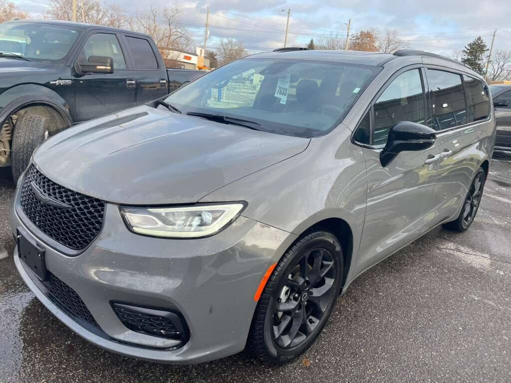 2025 CHRYSLER Pacifica