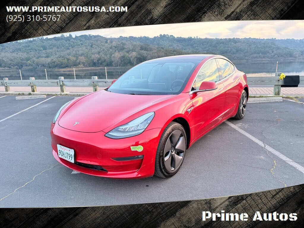 2018 TESLA Model 3